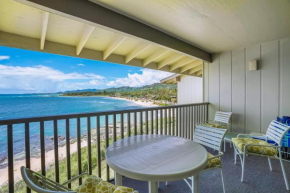Charming Wailua Bay View Oceanfront Top Floor with an Amazing View!